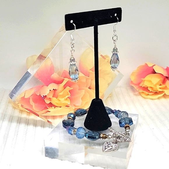 Blue Ice & Jewels Bracelet and Earrings Set - Picture 10 of 14